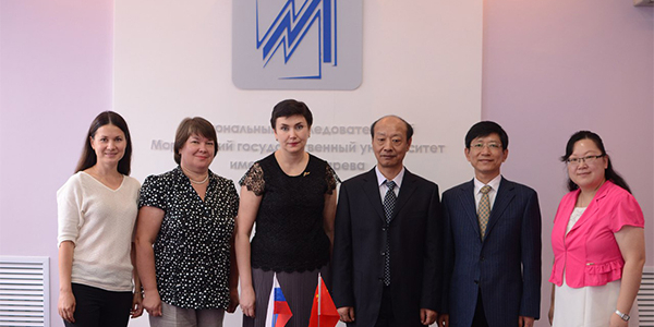 Мордовский университет посетила делегация Уханьского текстильного университета (Китай)